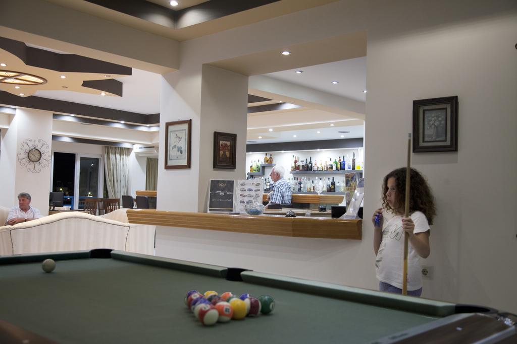 Hotel Athinoula Kefalos  Екстер'єр фото