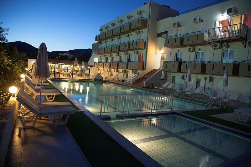 Hotel Athinoula Kefalos  Екстер'єр фото