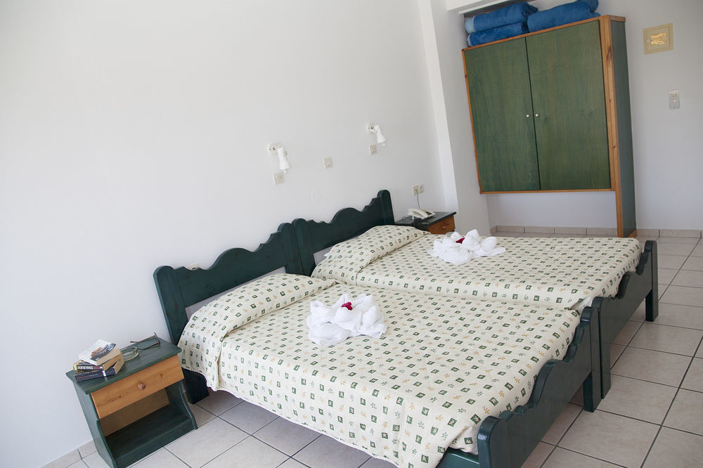 Hotel Athinoula Kefalos  Екстер'єр фото